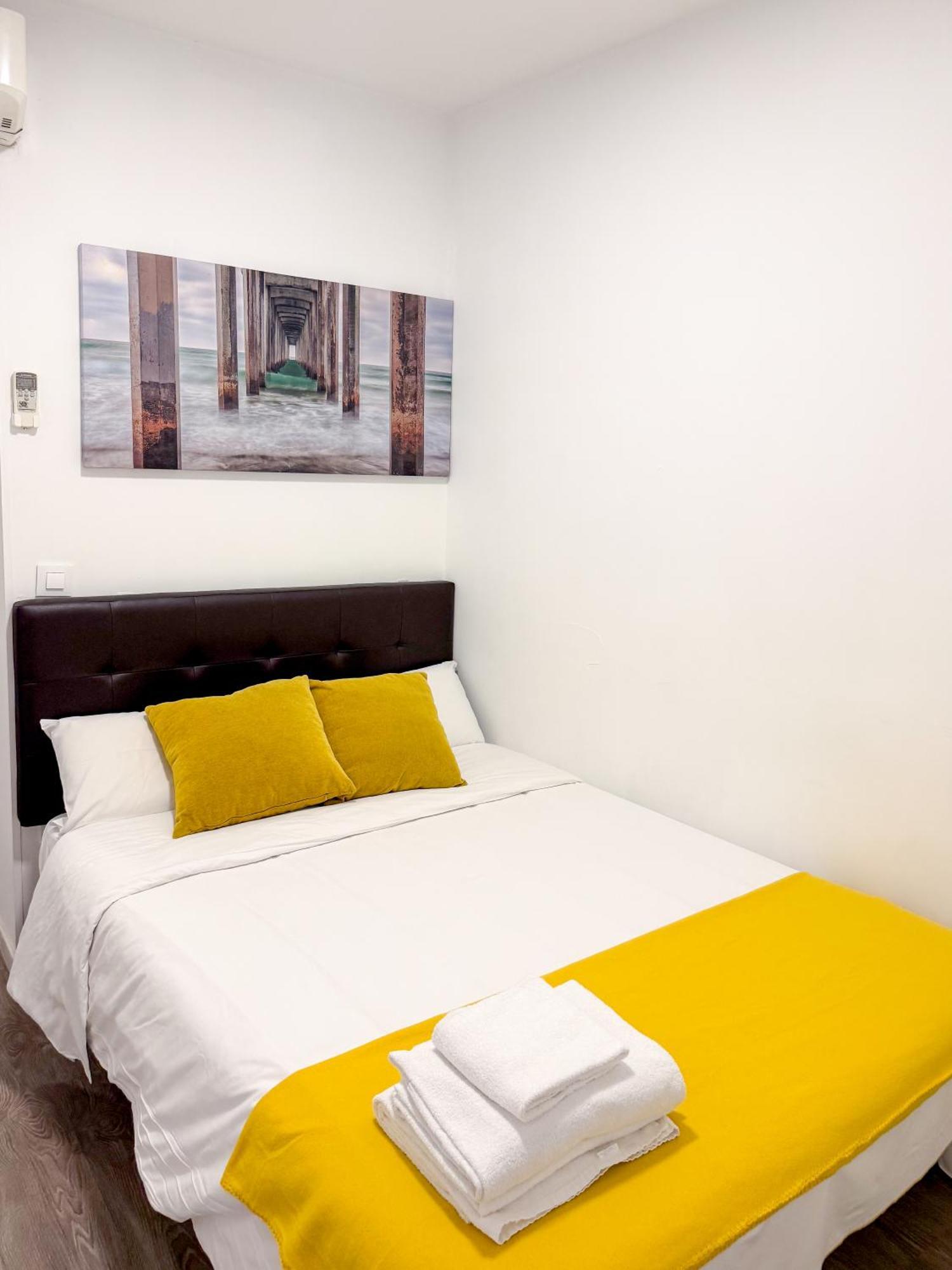 Comodo Y Agradable Estudio En Madrid Centro A5 — Photos 1